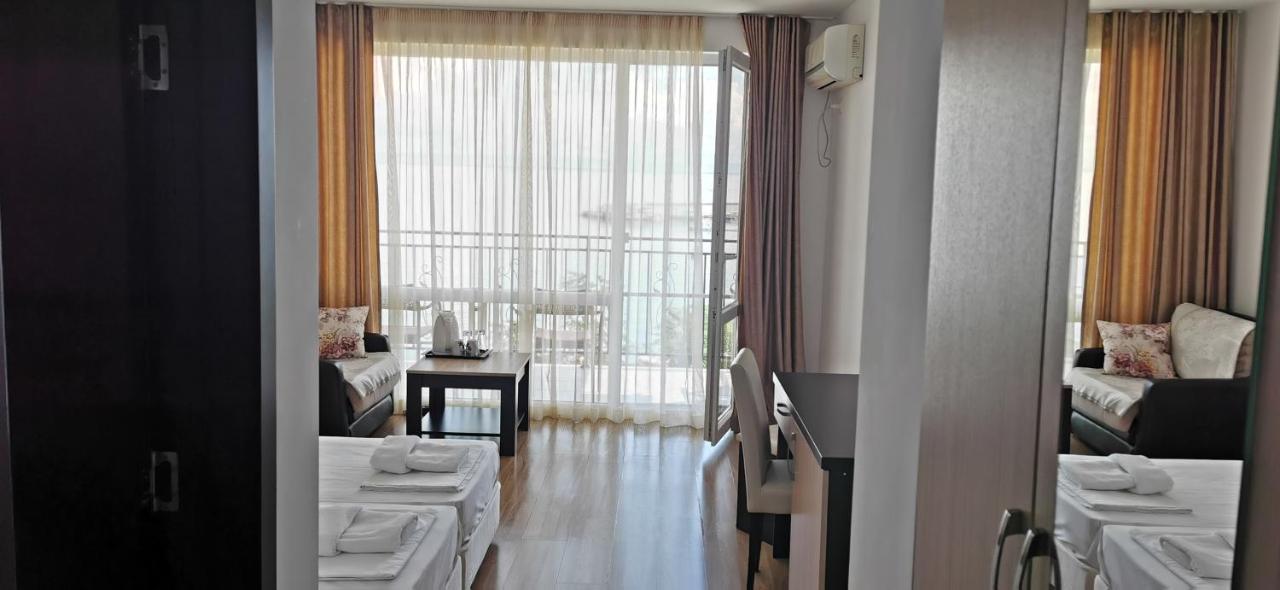 Villa Lazuren Bryag TTchernomorets Extérieur photo