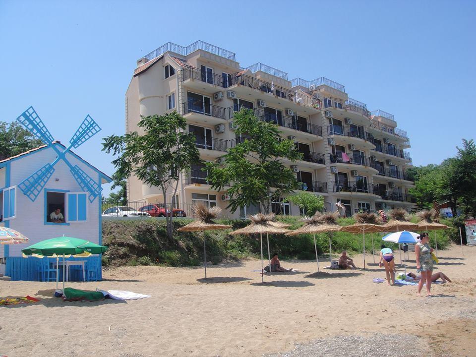 Villa Lazuren Bryag TTchernomorets Extérieur photo